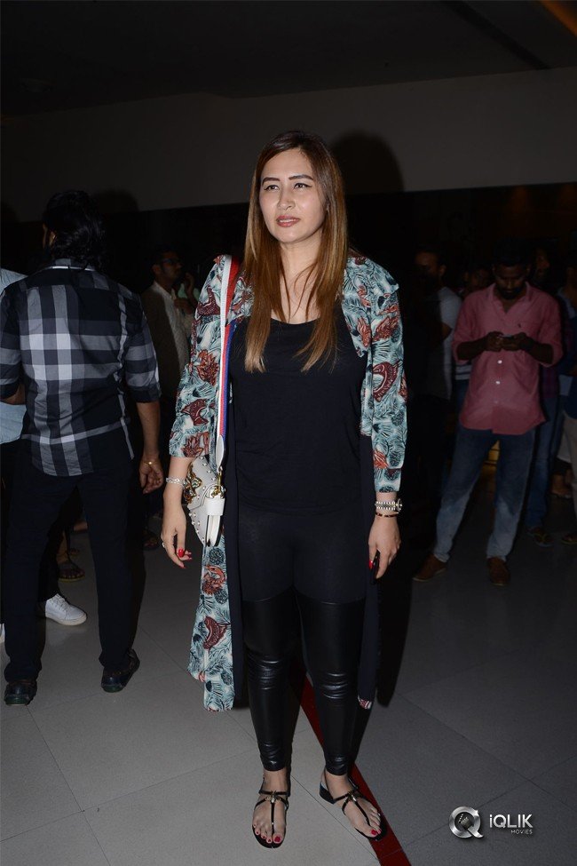 Celebs-at-Abhimanyudu-Movie-Premiere-Show